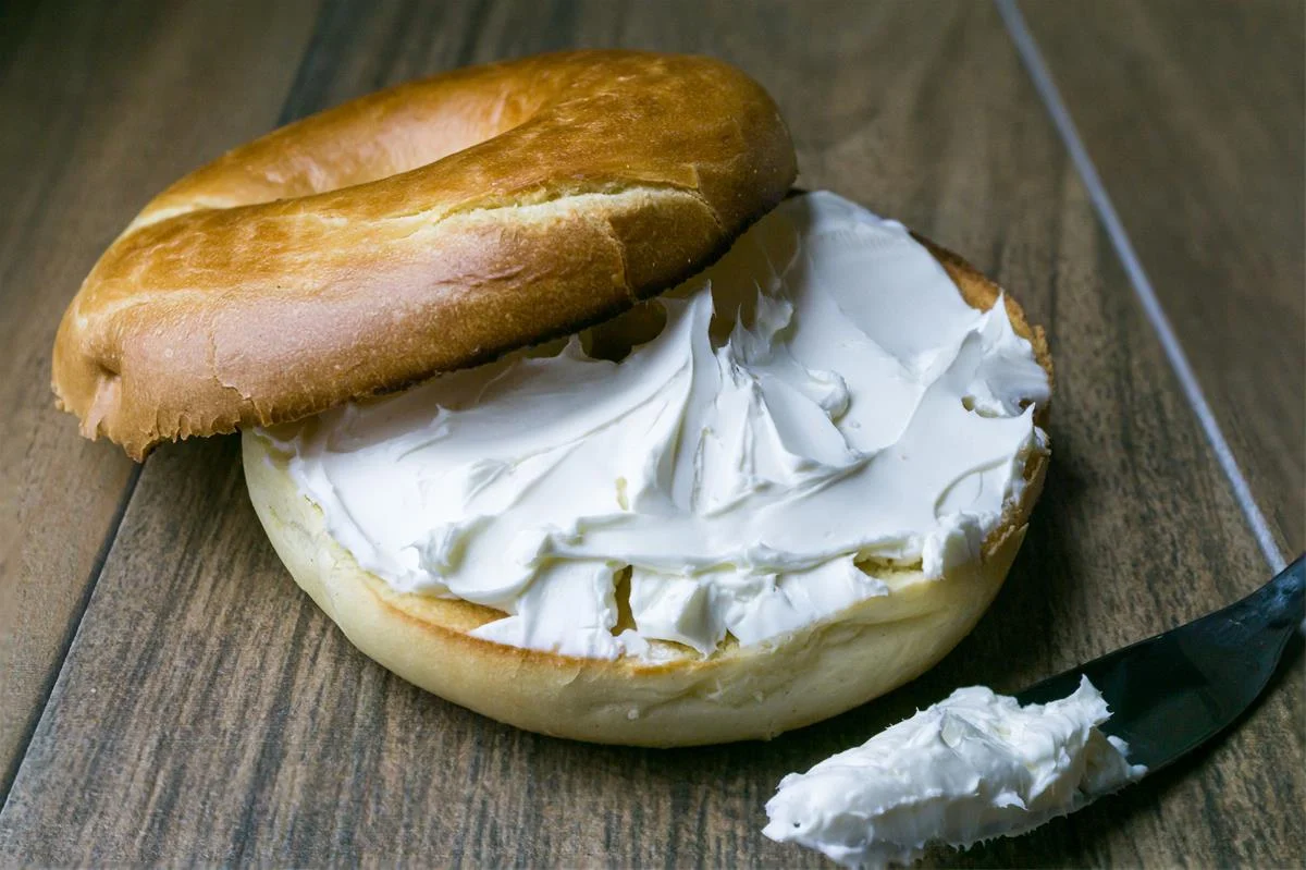 Bagel with Cream Cheese Recipe